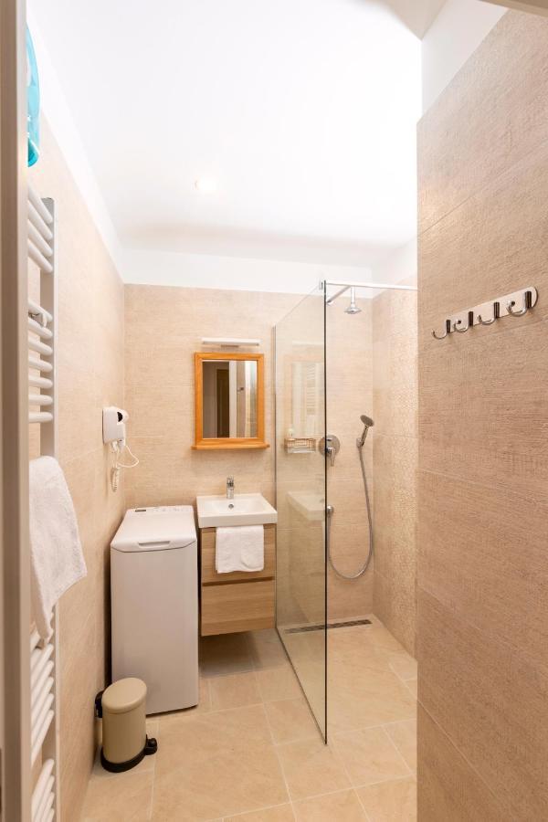 Paha-Paha Modern Apartment With Sea View, Fast Wi-Fi, And Free Parking! Rijeka Luaran gambar