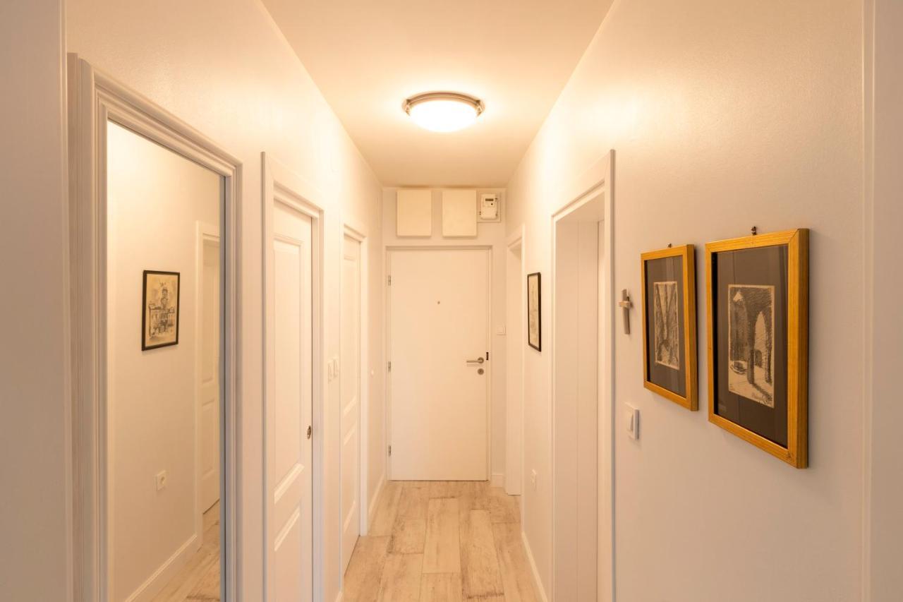 Paha-Paha Modern Apartment With Sea View, Fast Wi-Fi, And Free Parking! Rijeka Luaran gambar