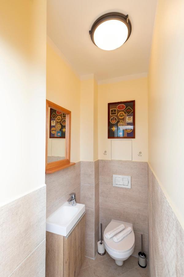 Paha-Paha Modern Apartment With Sea View, Fast Wi-Fi, And Free Parking! Rijeka Luaran gambar
