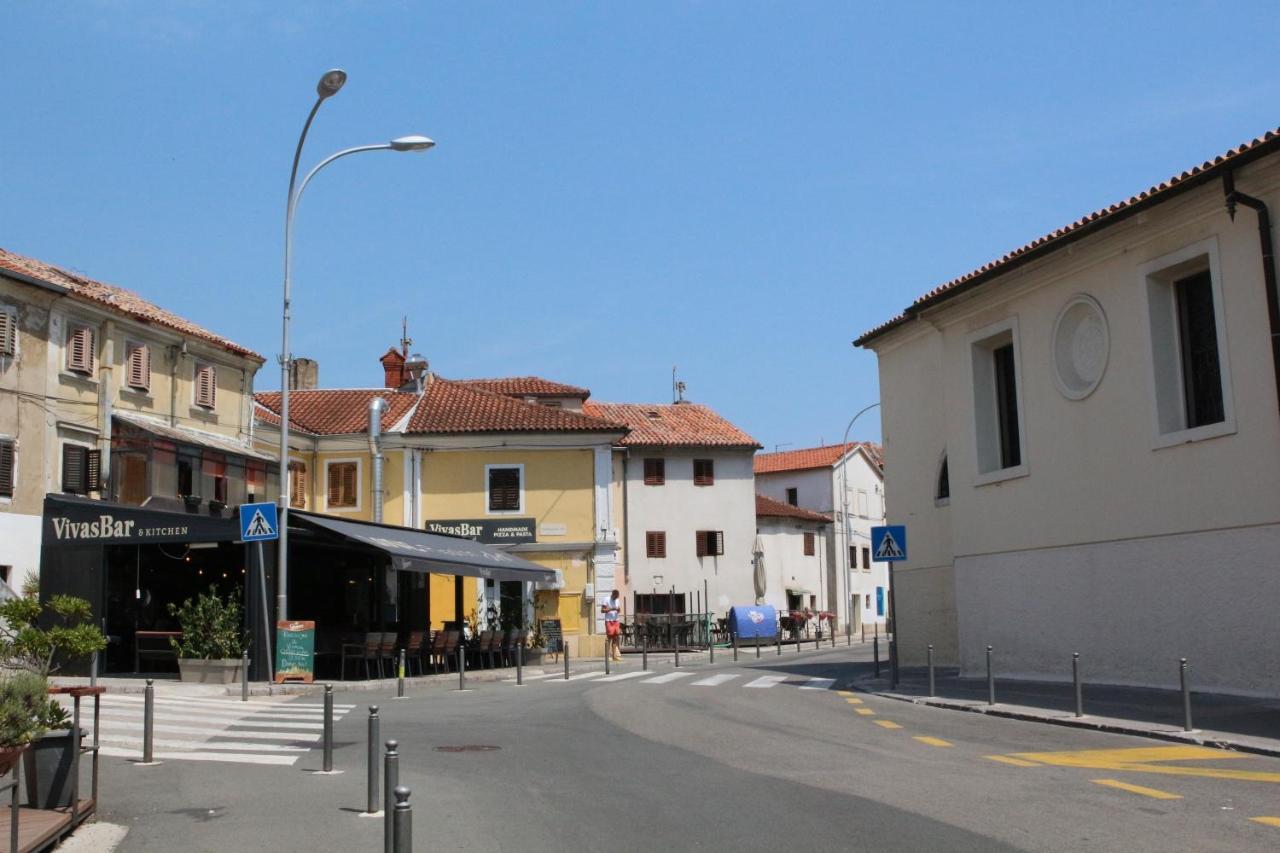 Paha-Paha Modern Apartment With Sea View, Fast Wi-Fi, And Free Parking! Rijeka Luaran gambar