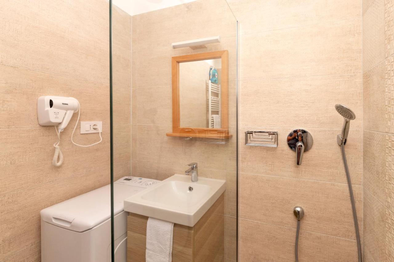 Paha-Paha Modern Apartment With Sea View, Fast Wi-Fi, And Free Parking! Rijeka Luaran gambar